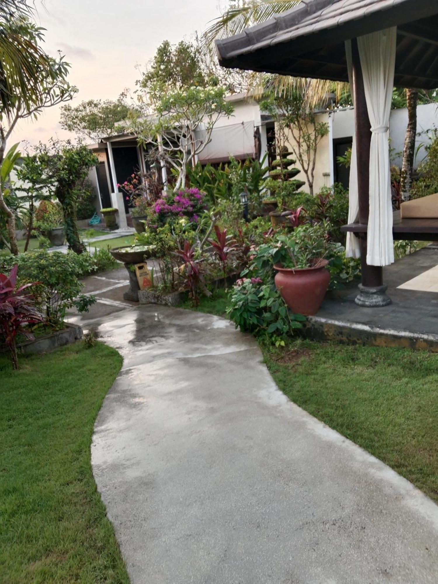Muaya Villa Jimbaran Exterior foto